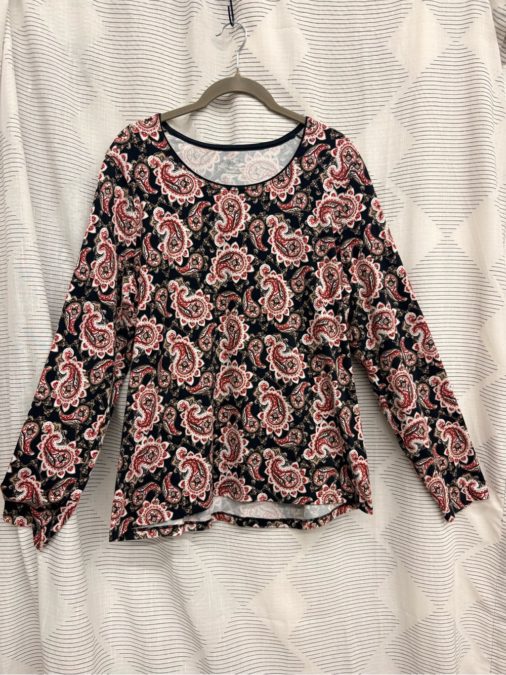 Kim Rogers Black Long-Sleeve Paisley Top with Red Accents